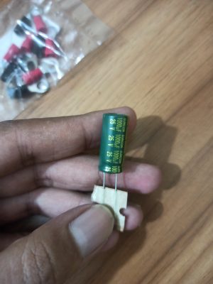 1000uF 25V Capacitor Radial Electrolytic capacitor Polarized Aluminium body for Amplifier & Circuits photo review