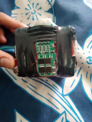 BMS 3S 10A 20A 25A 40A 100A 11.1-12.6V 18650 Lithium Battery Charging Protection Board Module photo review