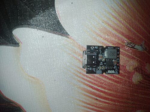 IP5306 Type-C and USB 5V 2A Boost Converter Step-Up Power Module Lithium Battery Charging Protection Board with LED indicator For DIY Charger photo review