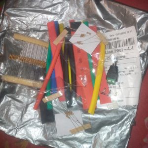 820 ohm 1/4 watt Quarter watt Resistor ±5% 820Ω 820 ohms Carbon Film Resistance photo review