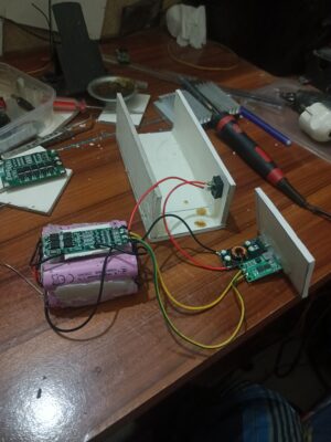 BMS 3S 10A 20A 25A 40A 100A 11.1-12.6V 18650 Lithium ion Battery Charging Protection Board Module photo review
