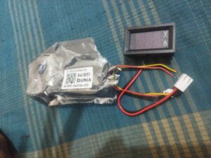 DC 100V 10 Ampere Volt Meter Mini Digital Ammeter Voltmeter LED Display photo review