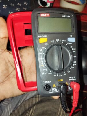 Uni-T UT33B+ Pocket Size Multimeter, DCAC Voltage 200mV 2V 20V 200V 600V, DC Current, Resistance, Battery Test photo review